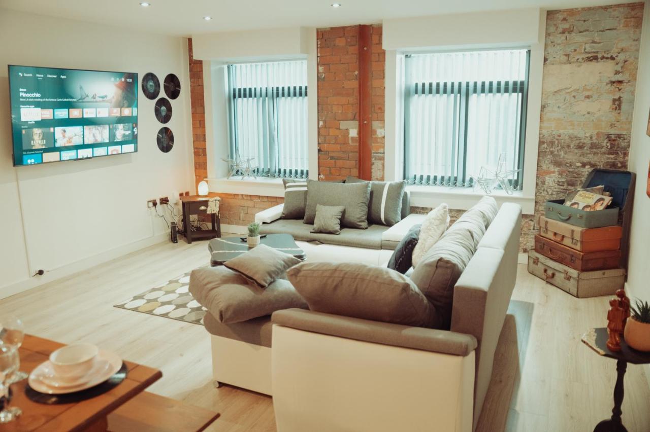 Bv Rare 3 Bedrooms At Conditioning House Bradford Perfect For Contractors Екстериор снимка