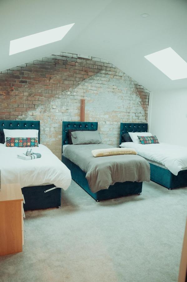 Bv Rare 3 Bedrooms At Conditioning House Bradford Perfect For Contractors Екстериор снимка