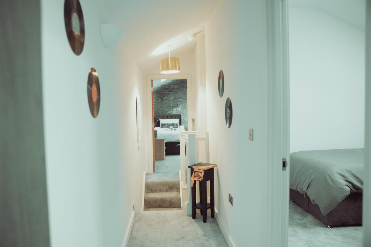 Bv Rare 3 Bedrooms At Conditioning House Bradford Perfect For Contractors Екстериор снимка